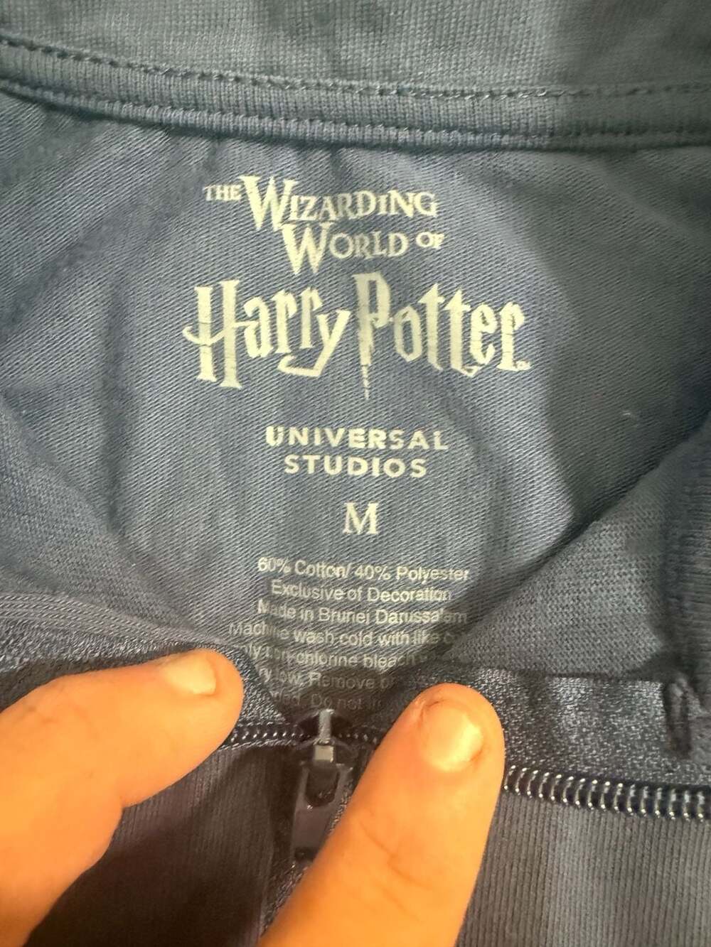Hogwarts Crest Zip Up Jacket grifindor - Picture 4 of 7